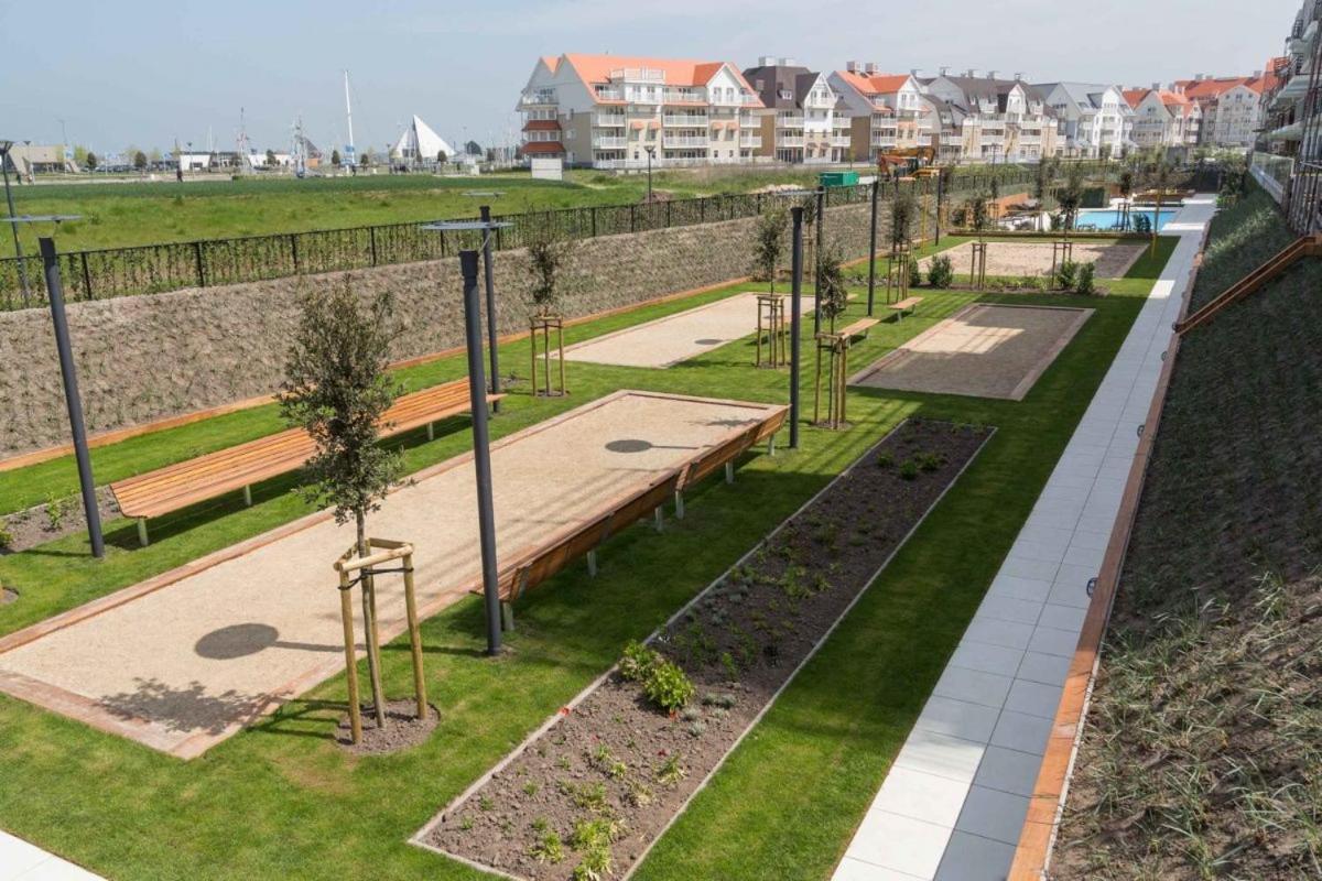 Sailors Beach VI Villa Jalina Verwarmd Zwembad In Het Hoogseizoen ニーウポールト エクステリア 写真